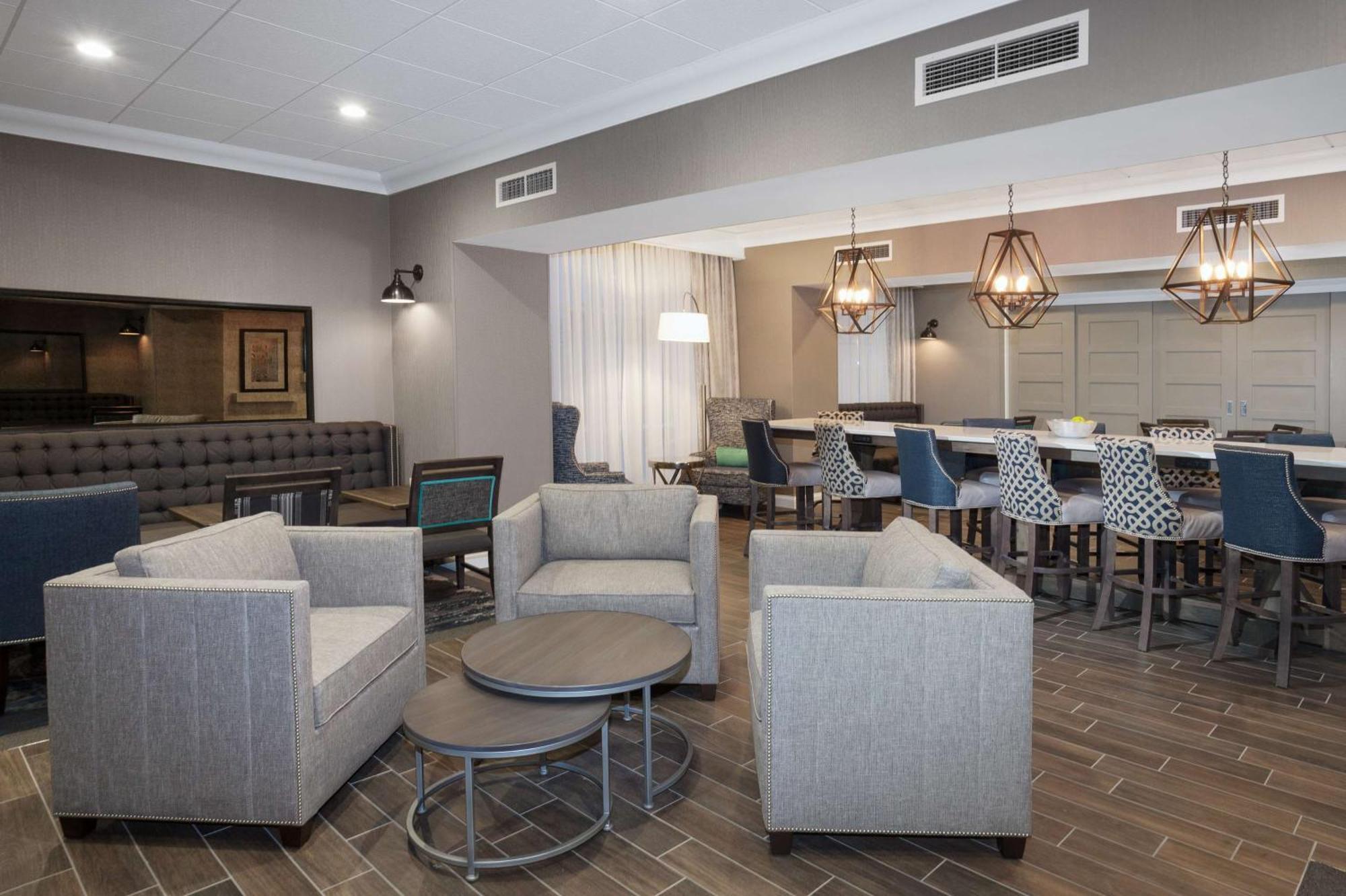 Hampton Inn Kennebunk Kennebunkport Me Exterior photo